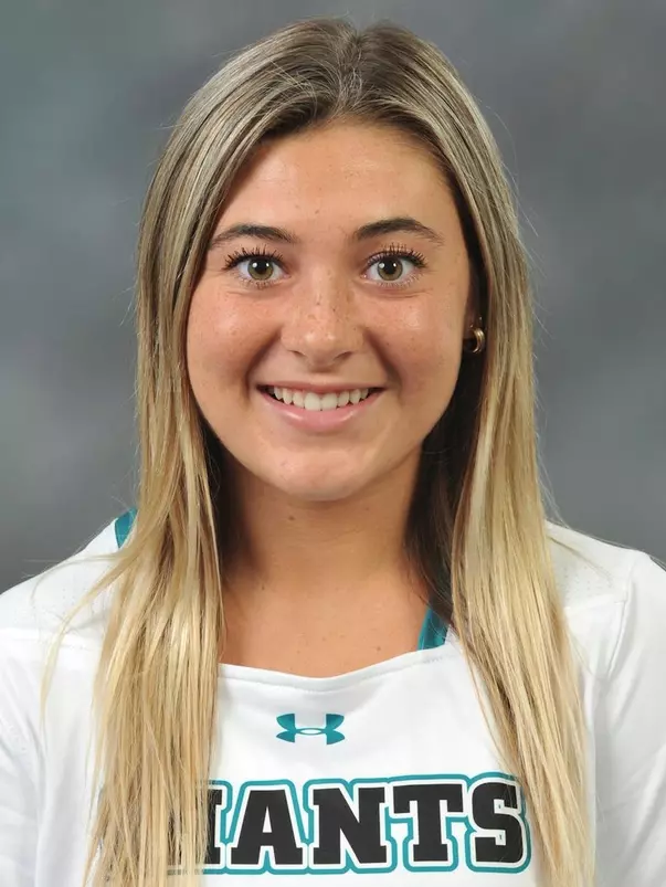 Avery Snyder 2021-22 headshot