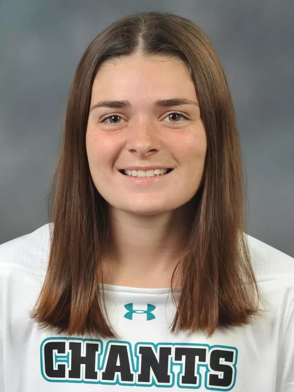 Caroline Fallace 2021-22 headshot