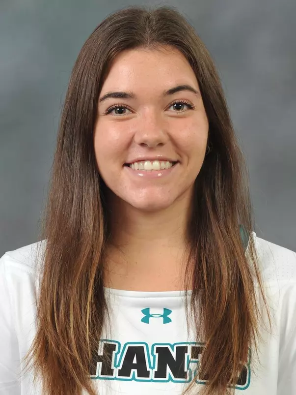 Christina Bellissimo 2021-22 headshot