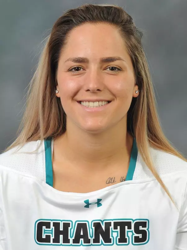 Claire Martell 2021-22 headshot