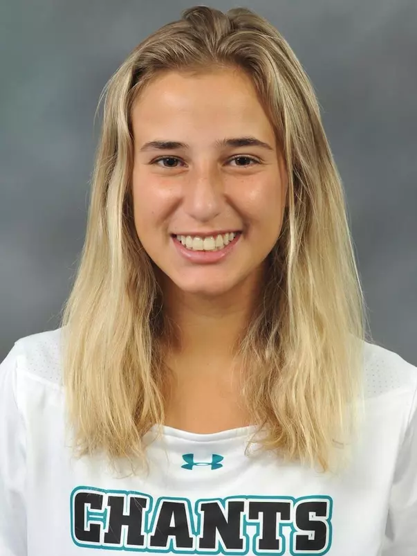 Marissa Munson 2021-22 headshot