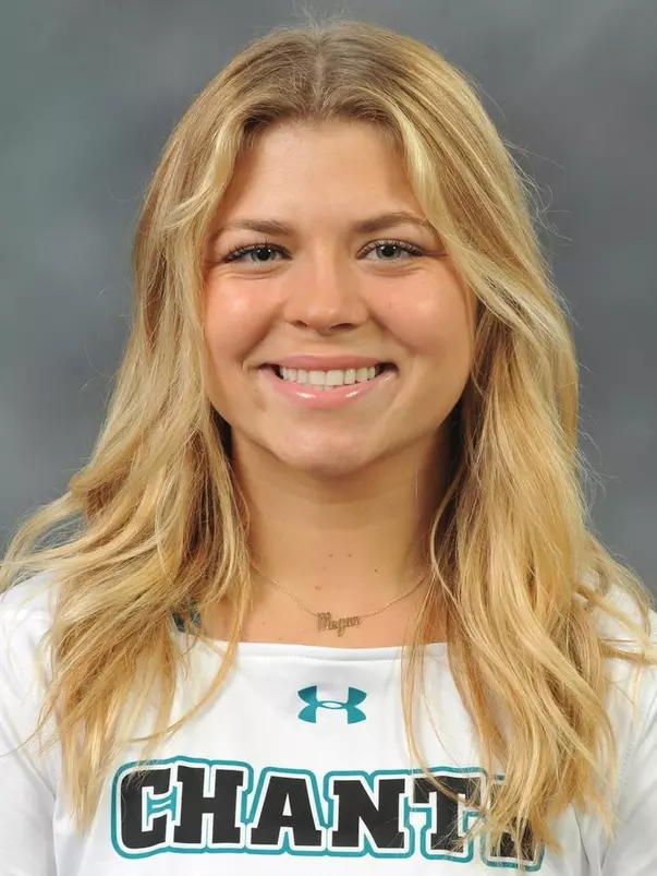 Megan Bozzi 2021-22 headshot