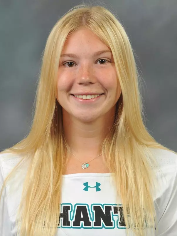 Rileigh White 2021-22 headshot