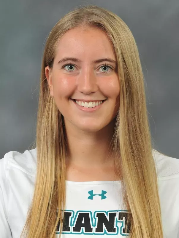 Riley Harrell 2021-22 headshot