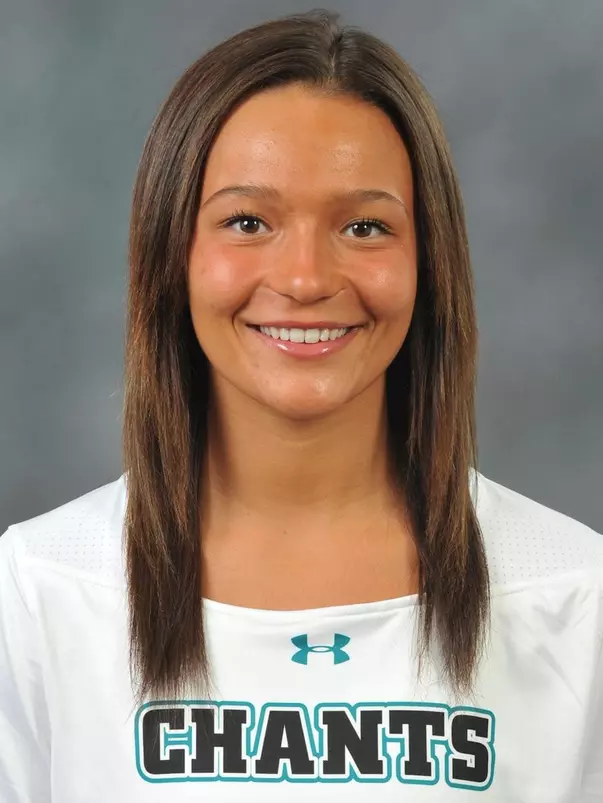 Sofia D'Avella 2021-22 headshot