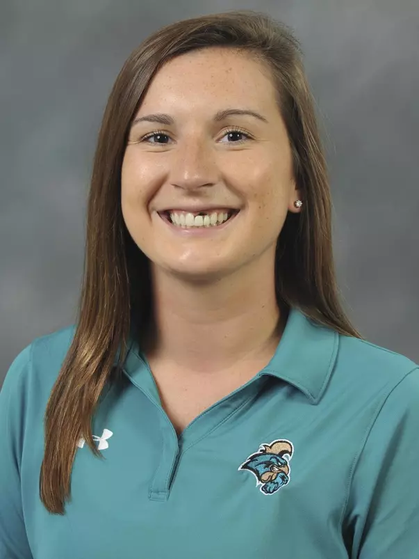 Kimberly Hill 2021 headshot