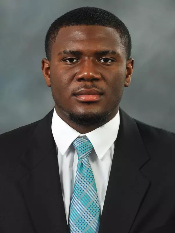 Bailey Carraway 2021 headshot