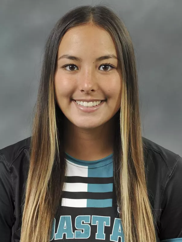 Loranna Austin 2021 headshot