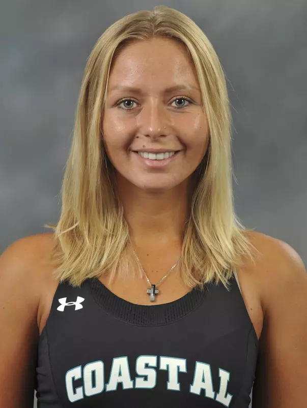 Valentina Urelli 2021-22 headshot