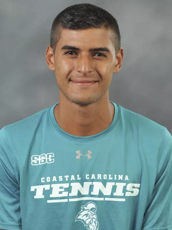 Diego Giraldo 2021-22 headshot