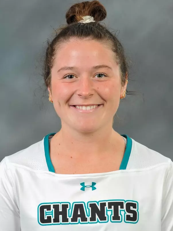 Sydney McClure 2022 headshot