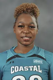 Janae Camp (2021-22 Headshot)