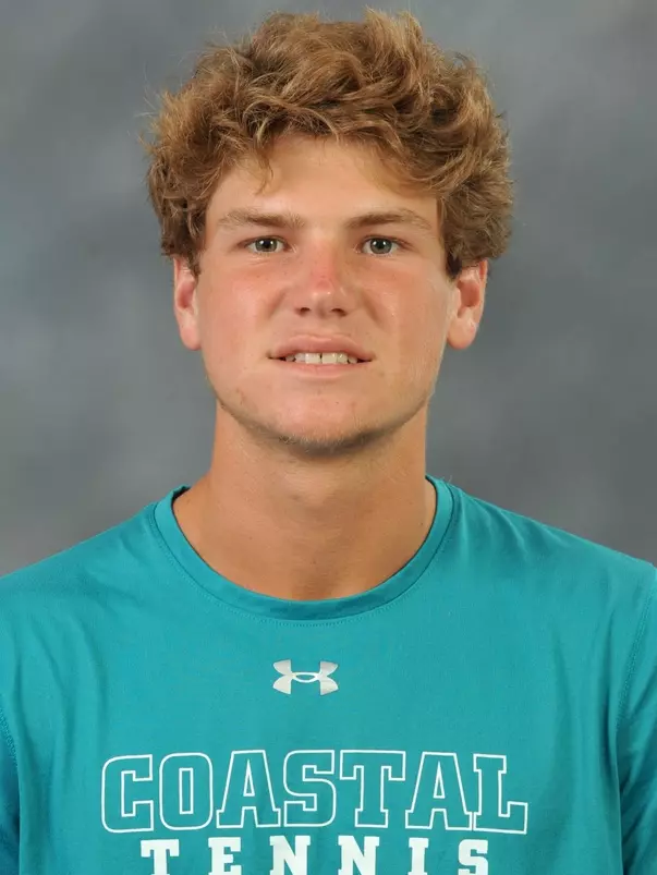 Rivers Cahill 2022-23 headshot