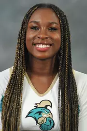 Nyla McKinney 2022-23 headshot