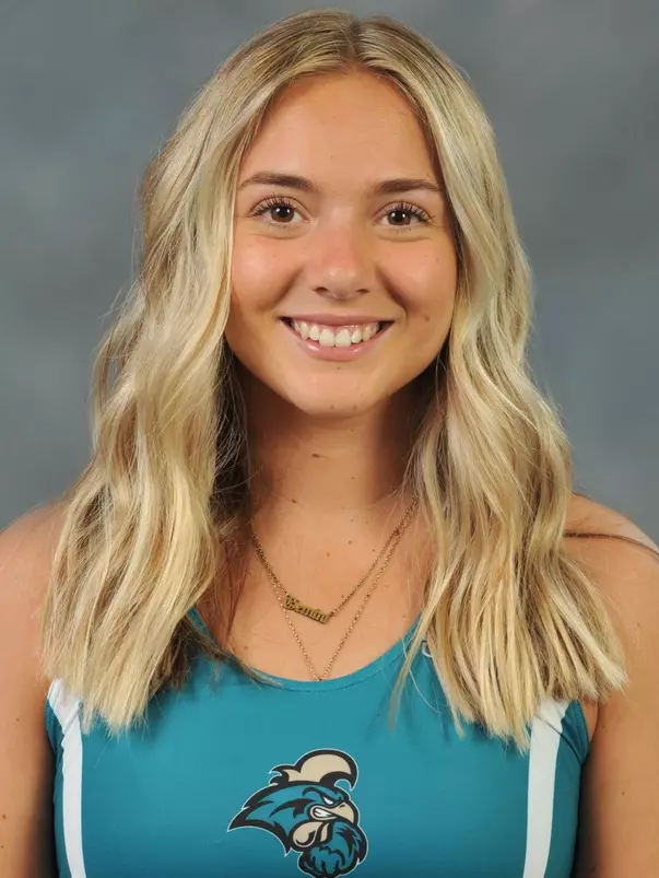 Megan Hopton 2022-23 headshot