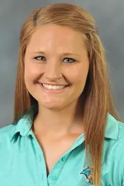 Isabelle Denowski
