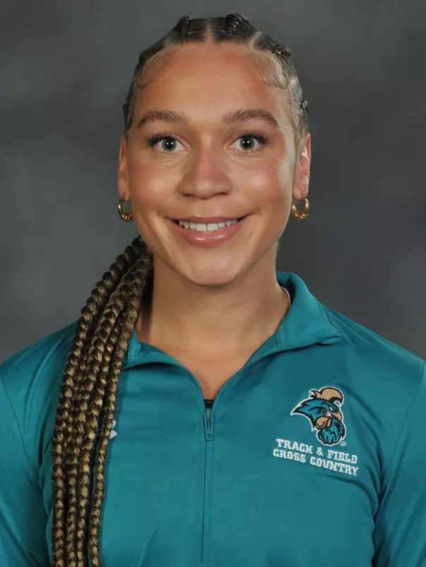 Ella Steel Douglas headshot