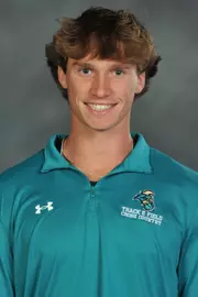 Levi Hoenninger 2025 headshot