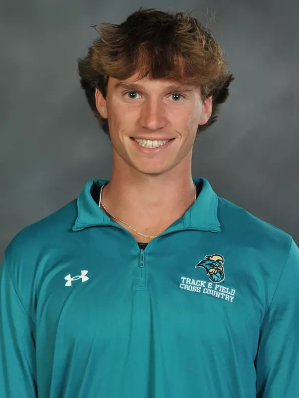 Levi Hoenninger 2025 headshot
