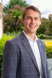 Cade McGlynn