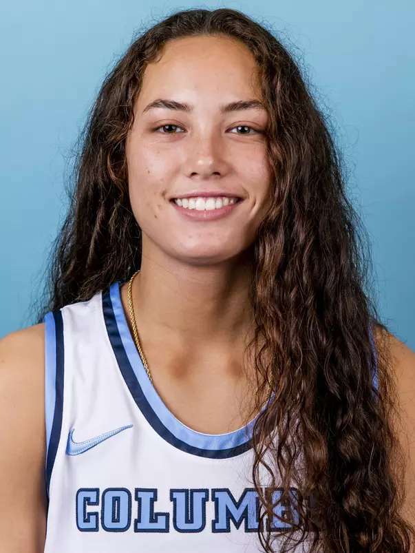 Abbey Hsu 2019 Headshot