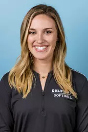 Amber Swinarski Fall 2019 Headshot