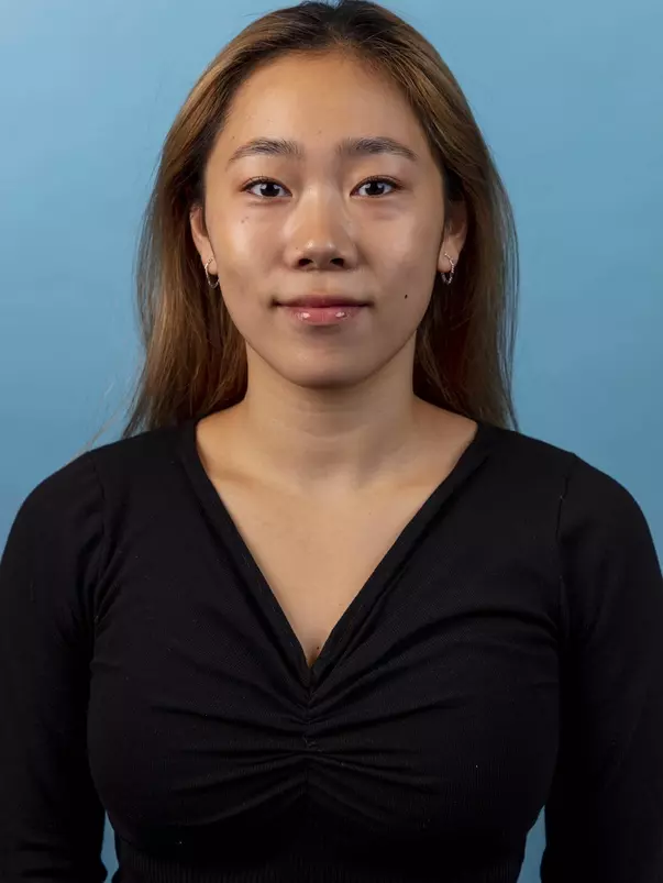 Sarah Cao 2021 Headshot