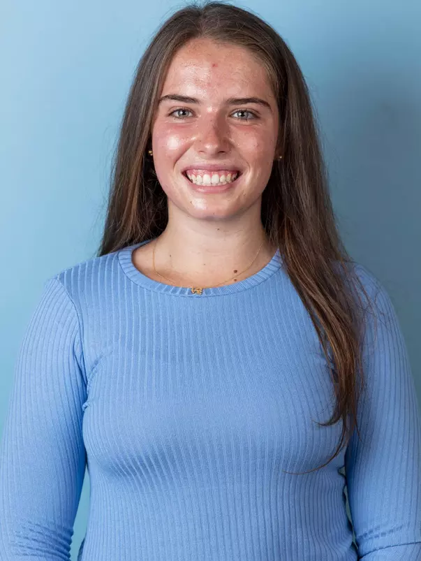 Elizabeth Lentz 2021 Headshot