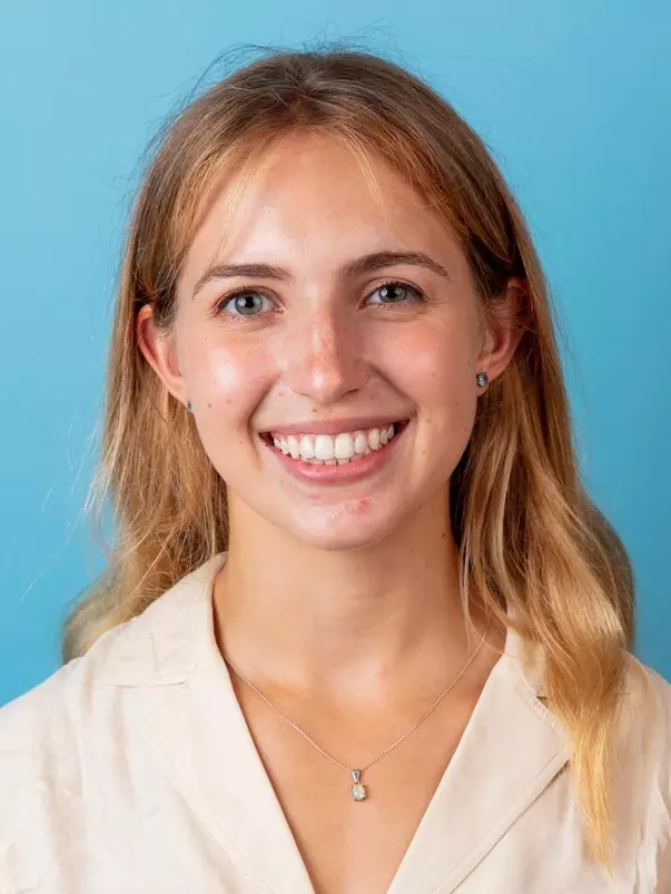 Sylvie Binder Headshot 2021