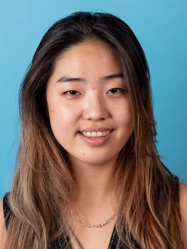 Olive Lee Headshot 2021