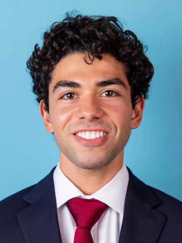 Julian Maldonaldo Headshot 2021