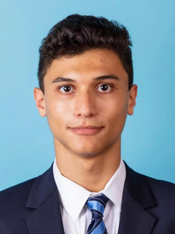 Zachary Zusin Headshot 2021