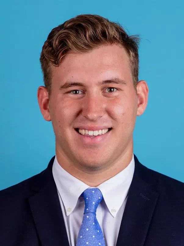 Drew Davis Headshot 2021