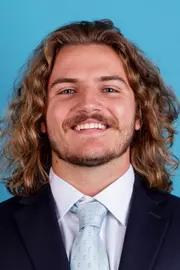 Gabriel Hollingsworth Headshot