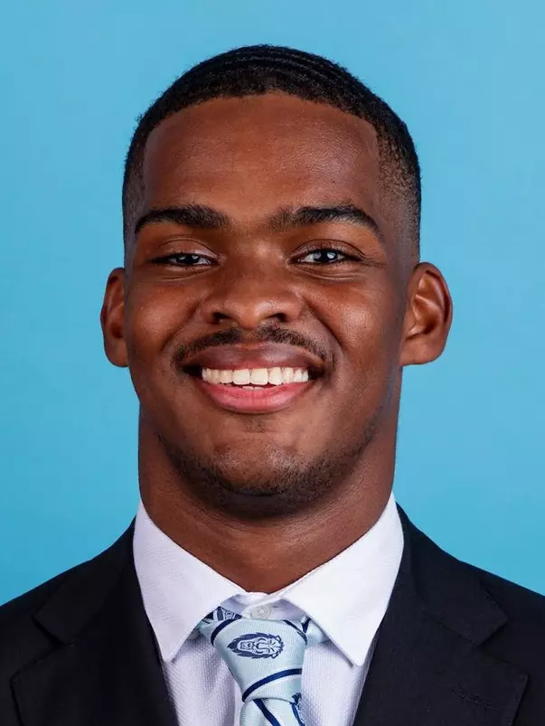 Ernest Robertson Headshot 2021