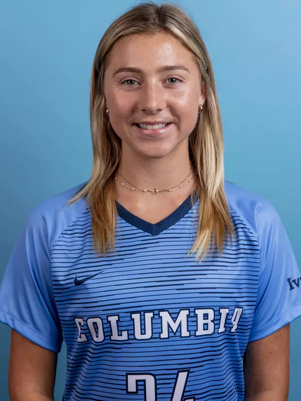 Ava Zlatchin 2021 Headshot