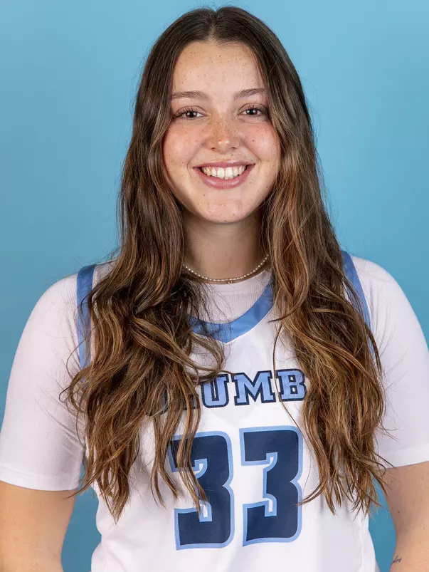 Noa Comesana WBB 2022-23 Headshot