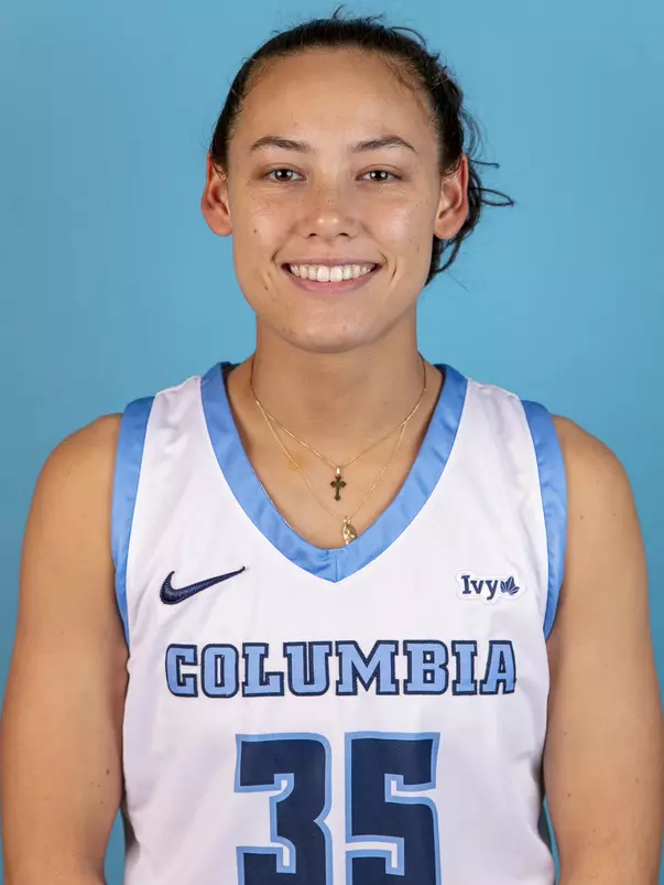 Abbey Hsu WBB 2022-23 Headshot