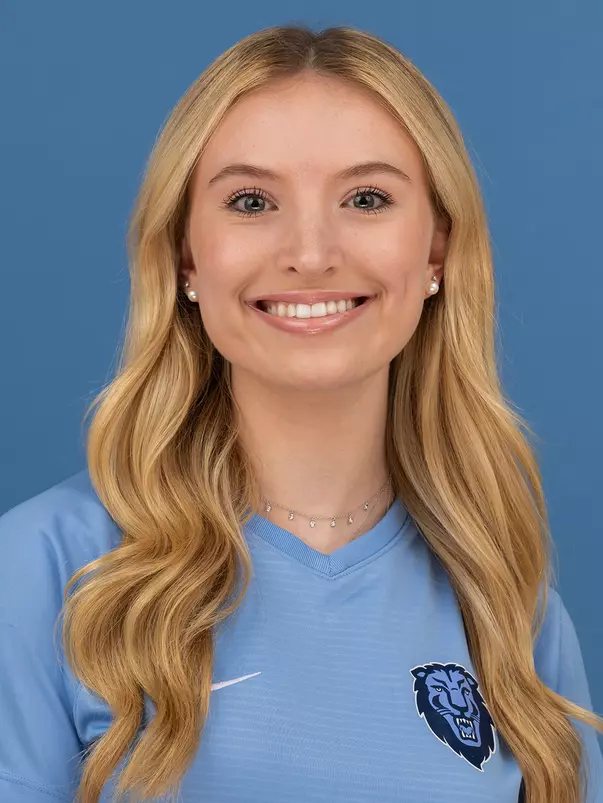 Emily Rosenfeld 2023-24 Headshot