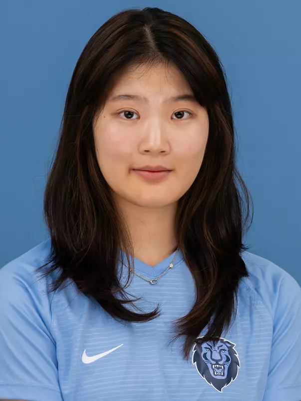 Eunice Choi 2023-24 Headshot