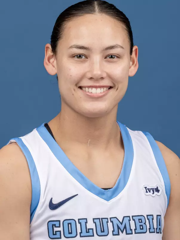 Abbey Hsu WBB 2023-24 Headshot