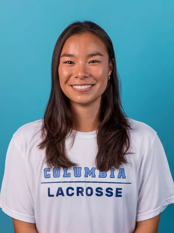 Serena Hong Headshot