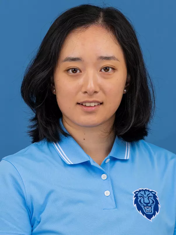 Emma Shen 2023-24 Headshot