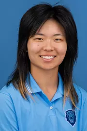 Angela Zhang 2023-24 Headshot