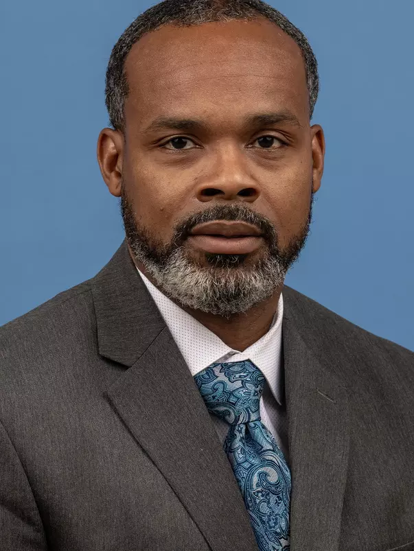 Tobe Carberry 2023-24 Headshot