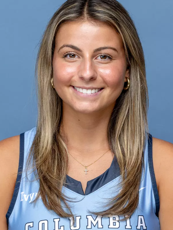 Nicole Campolattaro Headshot