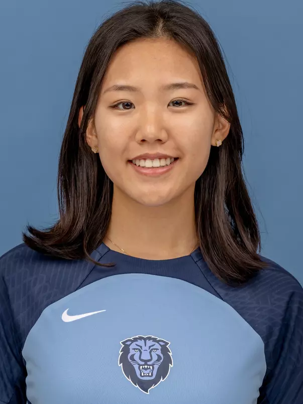 Michelle Ahn 2024-25 Archery Headshot