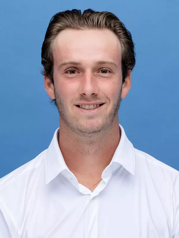 Lucas Gueymard Wayneburg