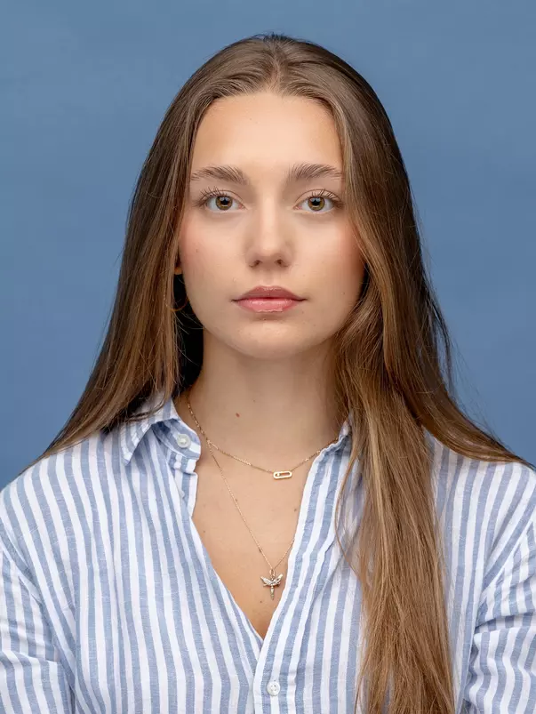 Bezuglaya, Barbara