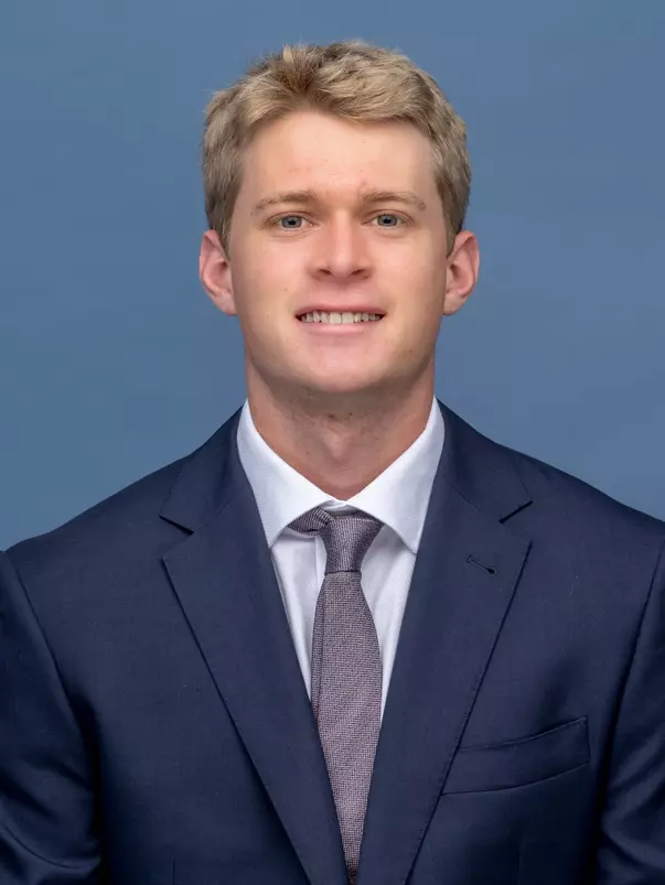 Dan Mills Headshot